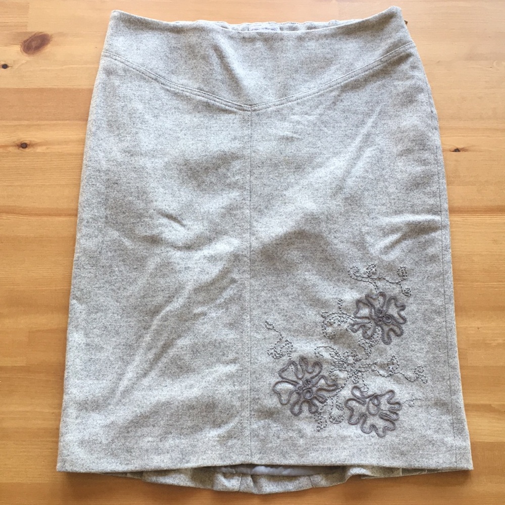 Pea in the Pod Maternity skirt